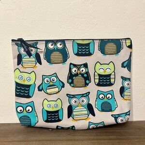 Thirty One Owl Makeup Bag 12X10